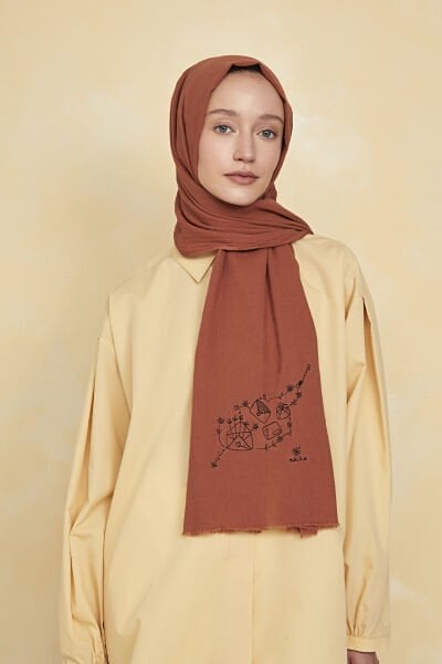 Organik Boyalı %100 Pamuk Şal Tarçın Aşk Nakışlı