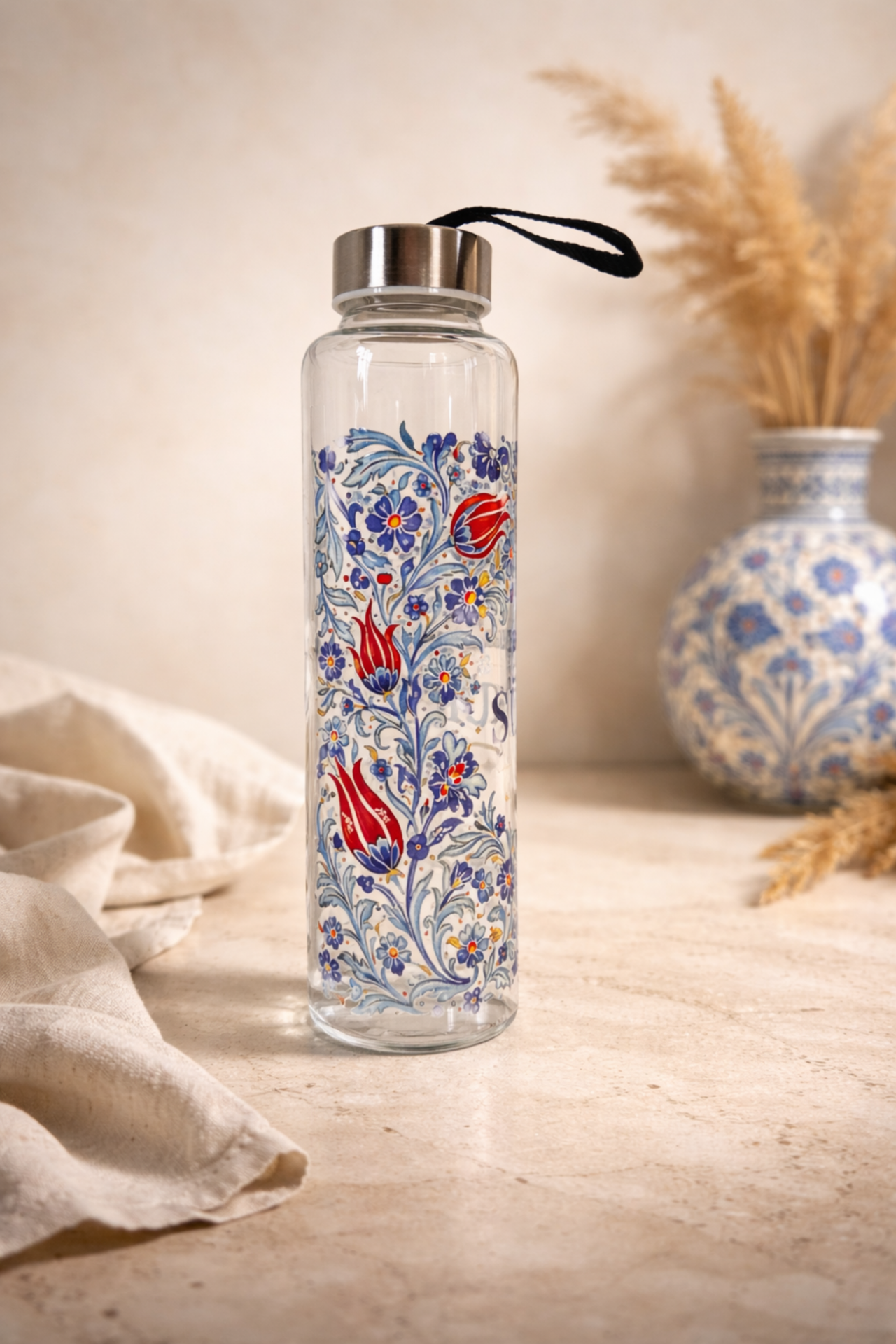 Geleneksel Motifli Cam Su Şişesi