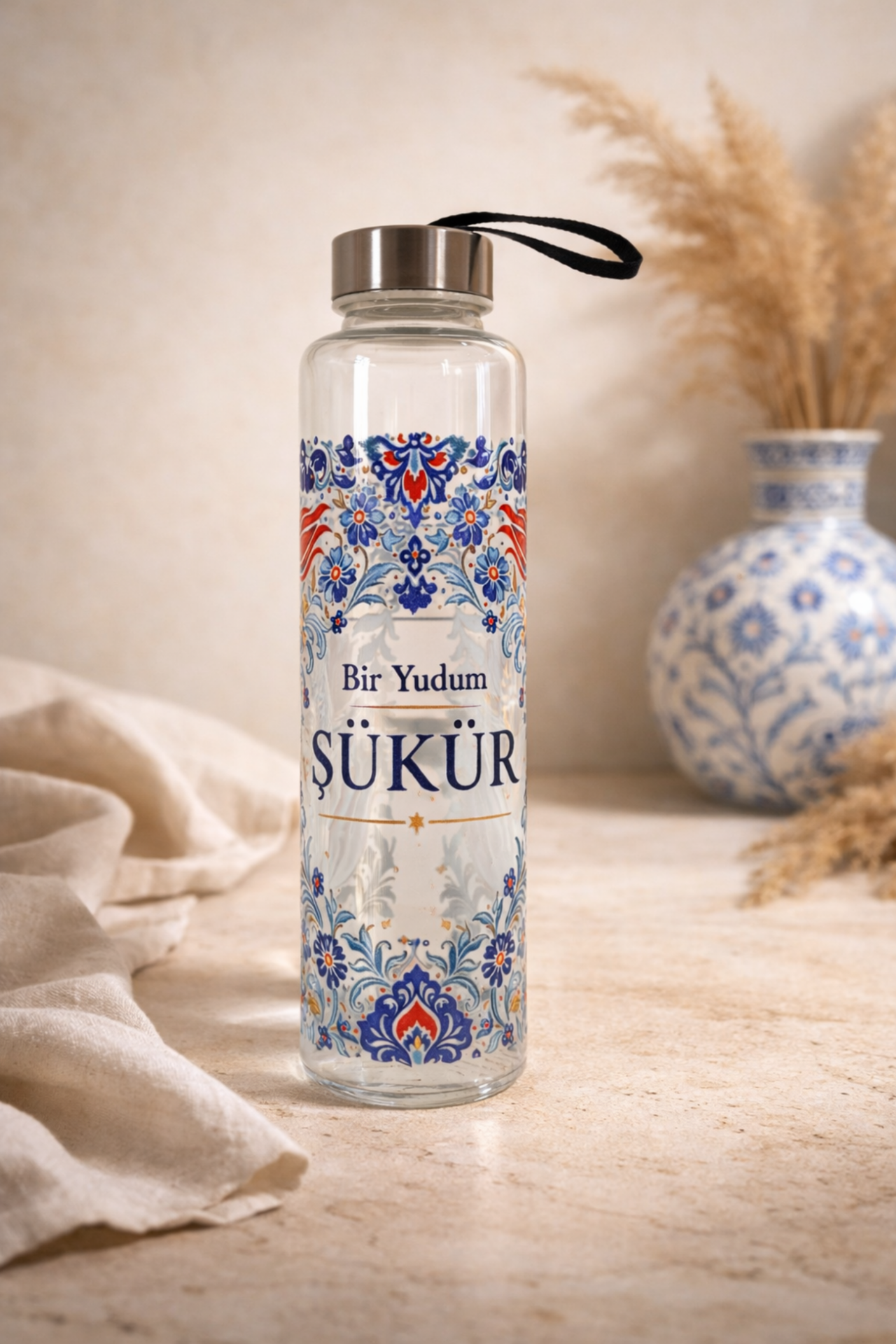 Geleneksel Motifli Cam Su Şişesi