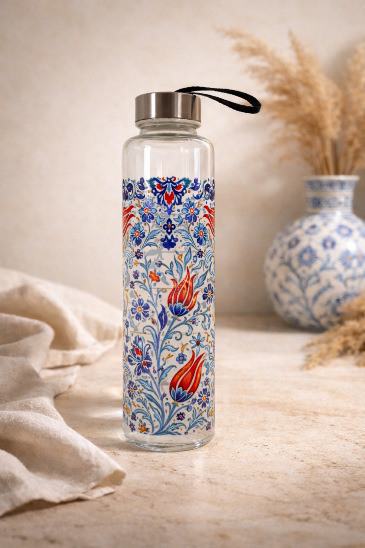 Geleneksel Motifli Cam Su Şişesi